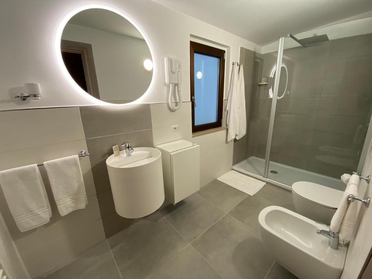 Il Villino Agriturismo B&B Belforte del Chienti Eksteriør billede
