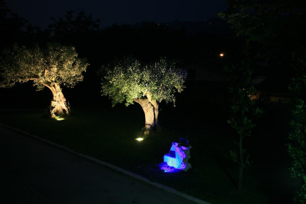 Il Villino Agriturismo B&B Belforte del Chienti Eksteriør billede