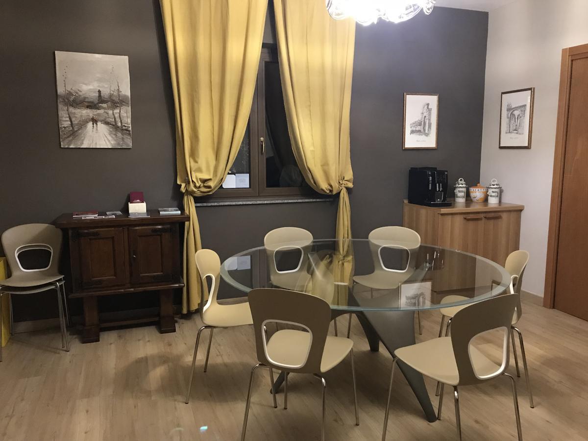 Il Villino Agriturismo B&B Belforte del Chienti Eksteriør billede