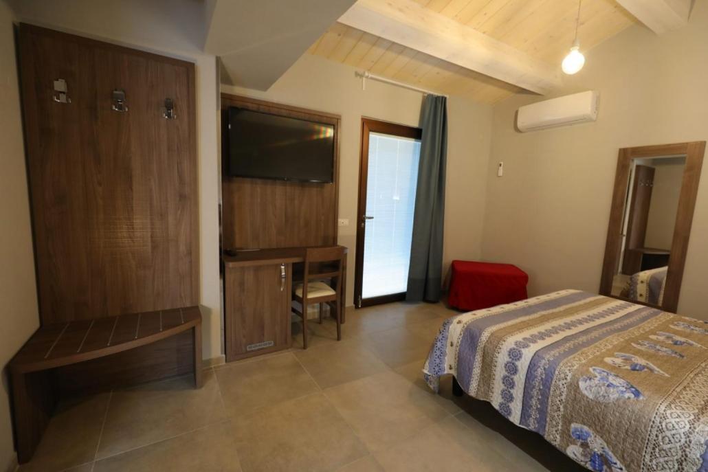 Il Villino Agriturismo B&B Belforte del Chienti Eksteriør billede